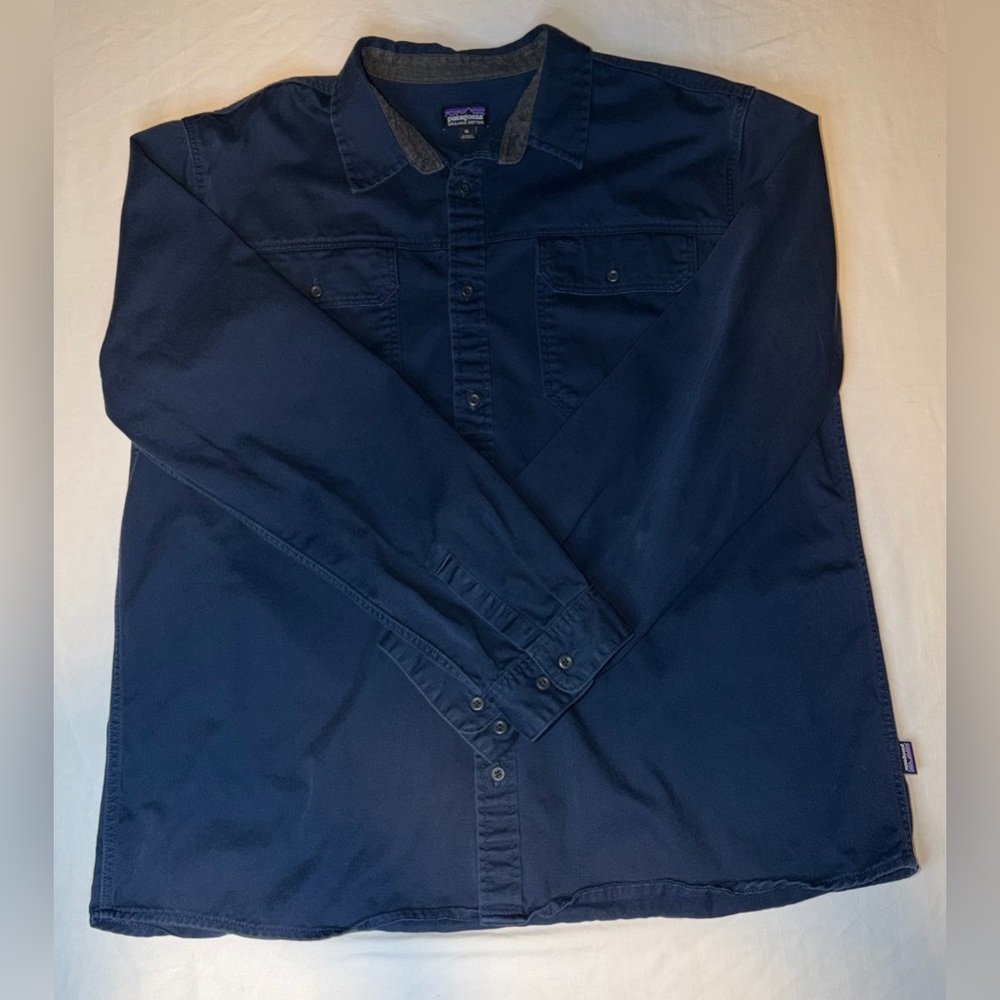 Patagonia Workwear Shirt Mens XL Navy Organic Cotton Utility Button Up